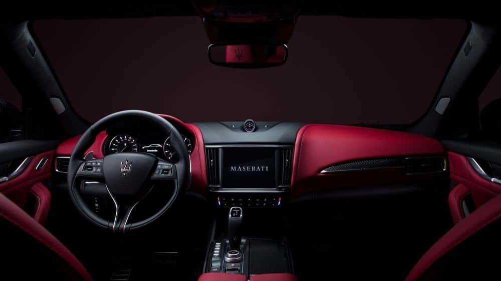 Maserati Levante Cockpitansicht