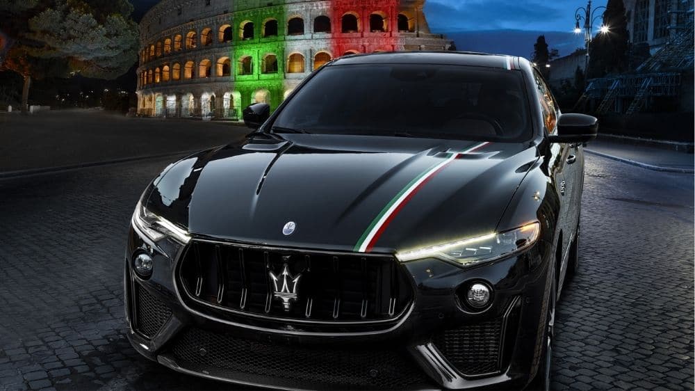 Maserati Levante schwarz
