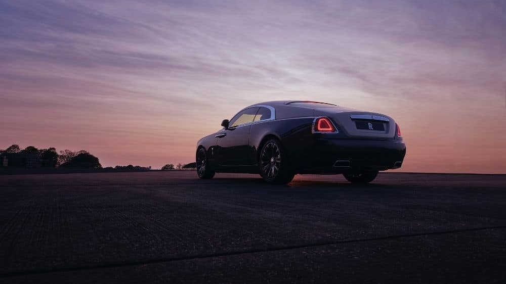 Rolls-Royce Wraith bei Sonnenuntergang